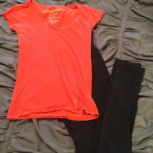Aeropostale tshirt & Zenana Premium leggings